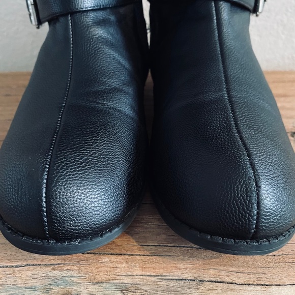 Michael Kors boots - Picture 6 of 10